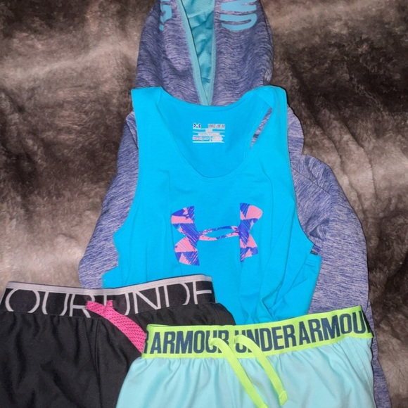 Bundle of Under Armor Fitness Wear - Picture 1 of 8